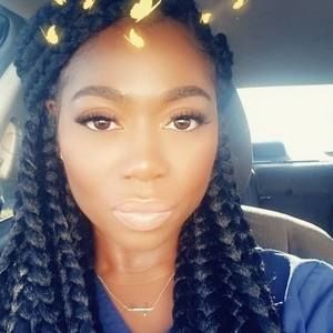 Meet your Posher, Jenna